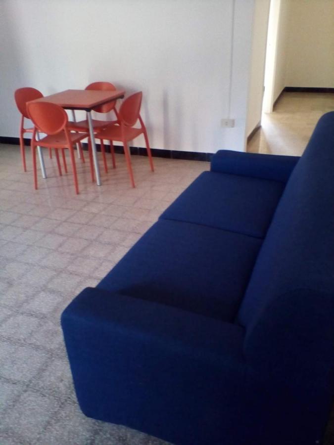 Mamena Bed & Breakfast Paestum Bagian luar foto